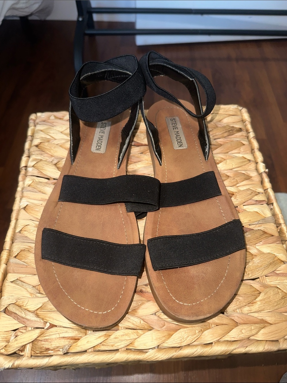 Steve Madden Black Strappy Sandals with Tan Footbed